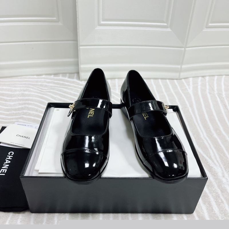 Ch*el flat shoes